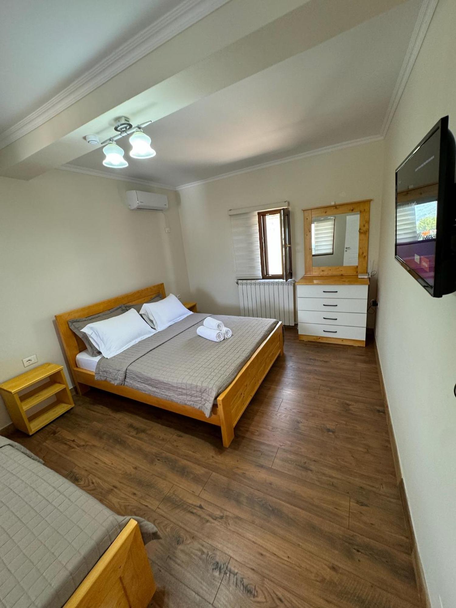 Villa Sana Rooms Përmet Zewnętrze zdjęcie