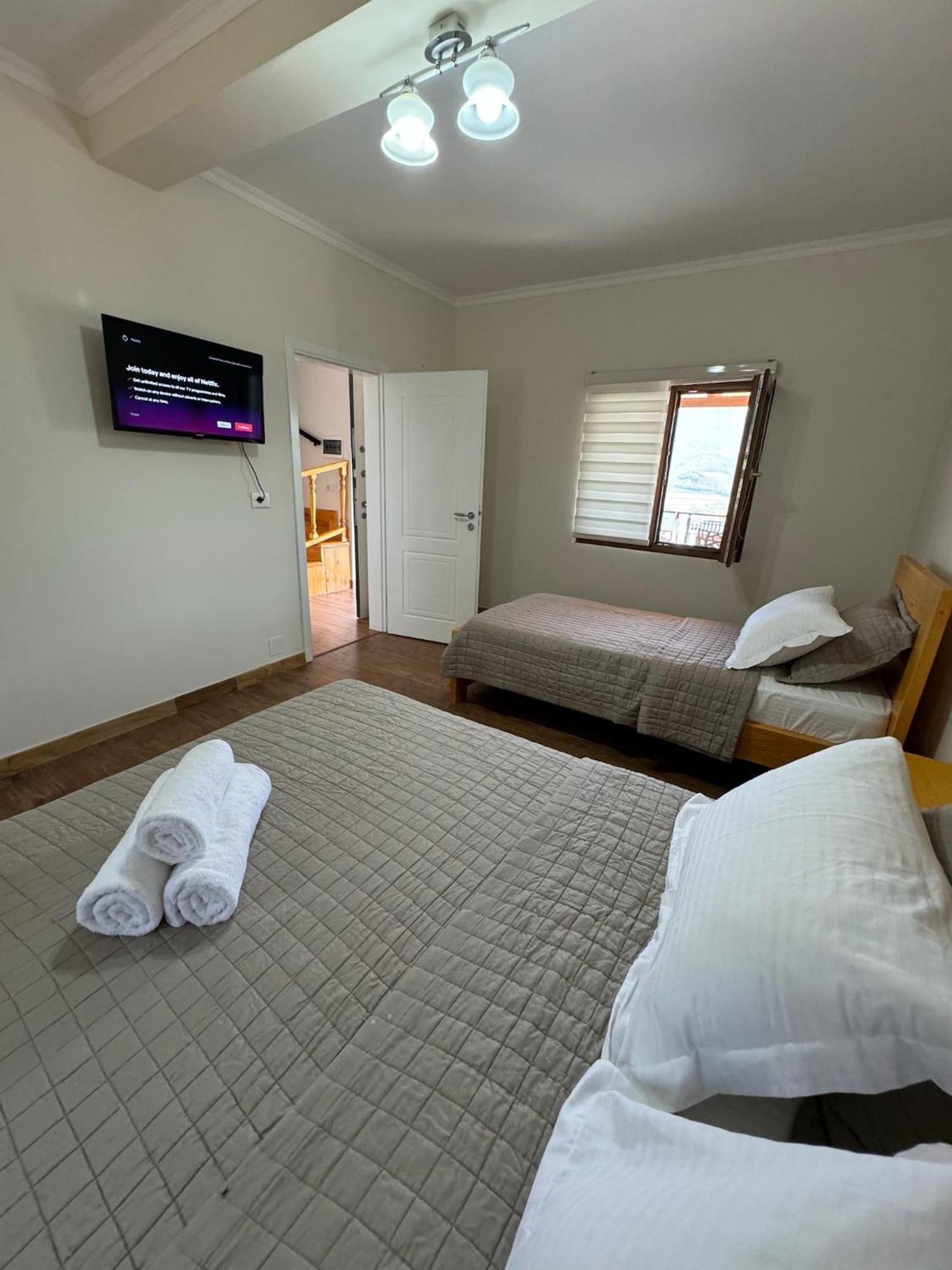 Villa Sana Rooms Përmet Zewnętrze zdjęcie