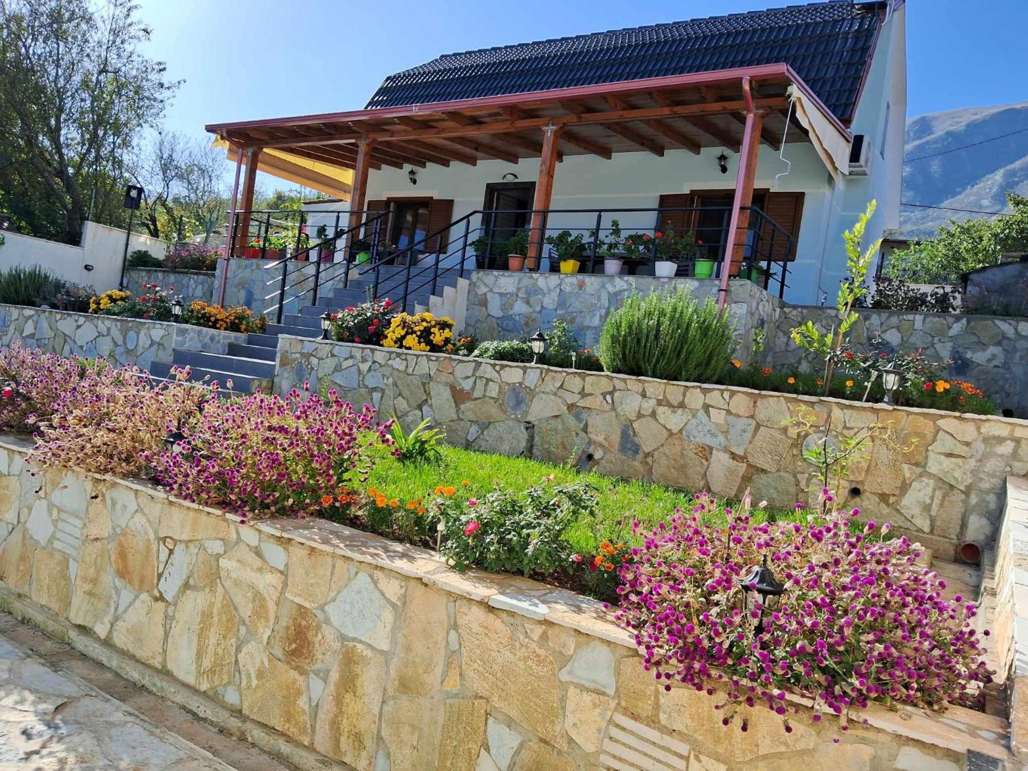 Villa Sana Rooms Përmet Zewnętrze zdjęcie