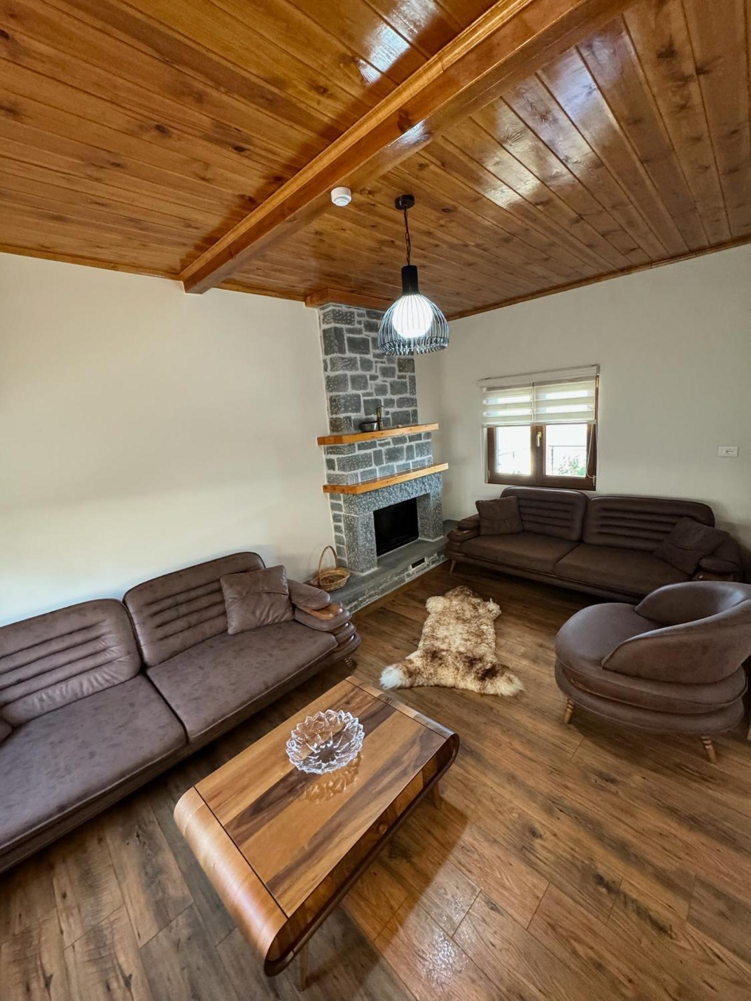 Villa Sana Rooms Përmet Zewnętrze zdjęcie
