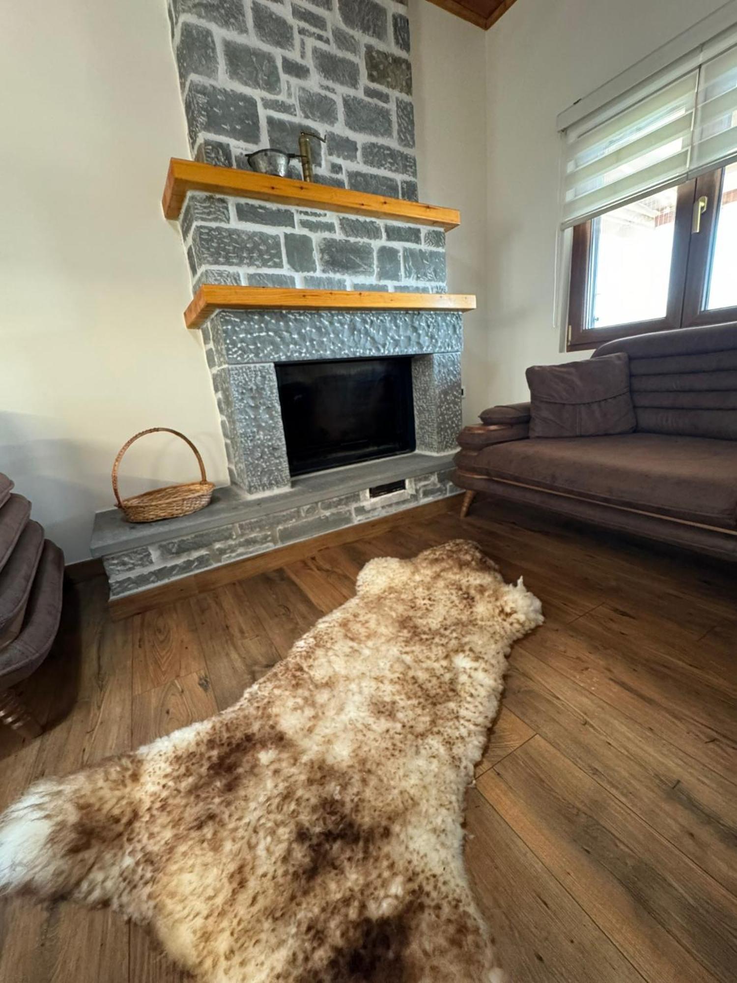 Villa Sana Rooms Përmet Zewnętrze zdjęcie